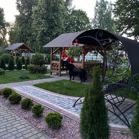 Білий Птах Hotell Svitjaz Eksteriør bilde